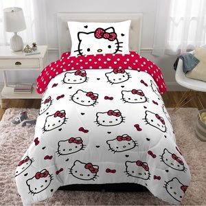 Brand new hello kitty full size comforter